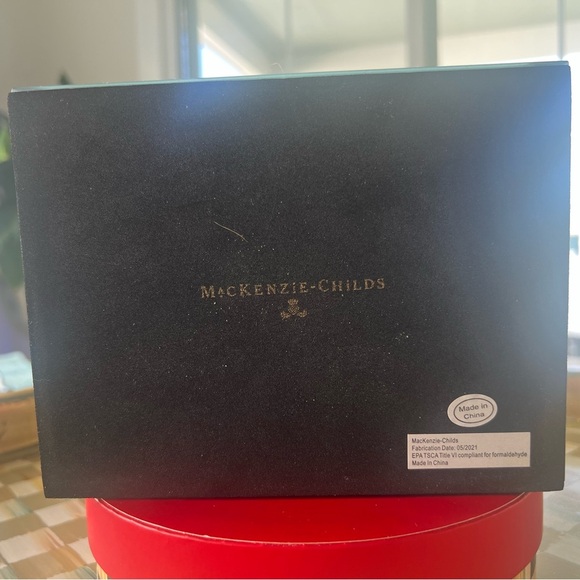 MACKENZIE CHILDS Vintage Buttons Jewelry Box – Small - Picture 5 of 7